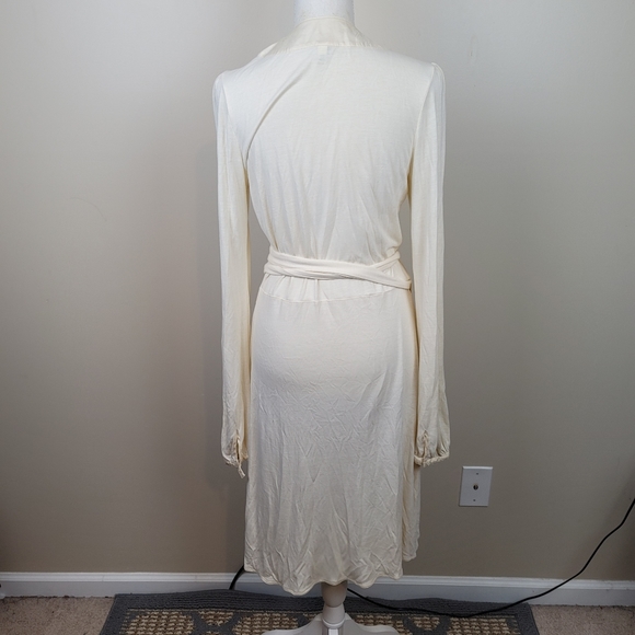 Joie Cream Long Sleeve Wrap Dress size M - Picture 6 of 8